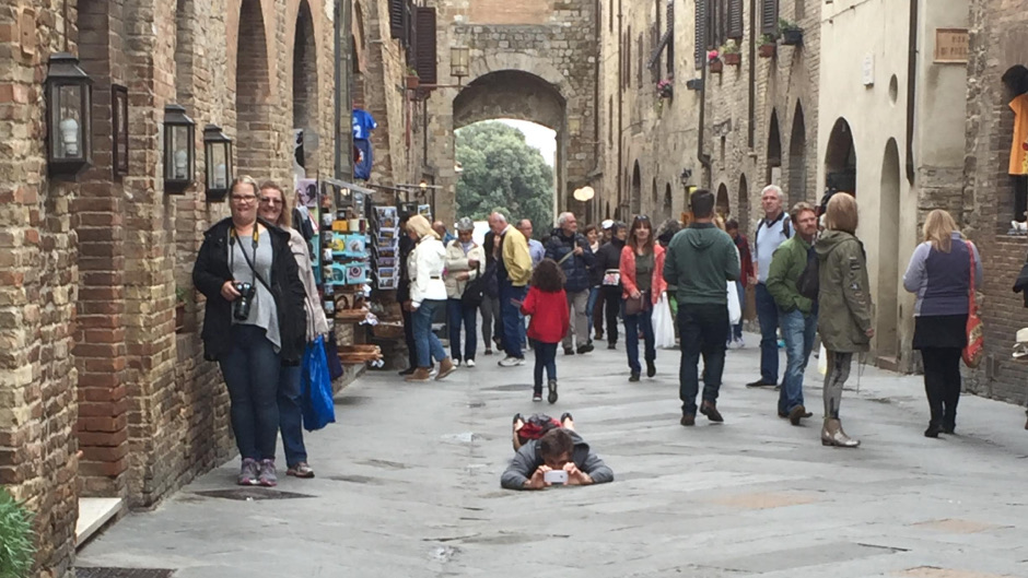 How to Explore Old Streets